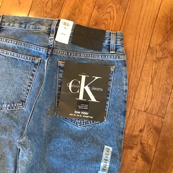 Brand new women’s low rider Calvin Klein jeans - Picture 2 of 4